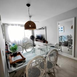 Apartamento Pé na areia com Vista para o Mar em Caiobá