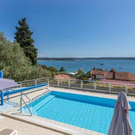 Awesome Apartment In Portoroz With Sauna