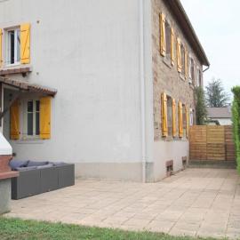 Appartement rénové 3 chambres à Luxeuil-les-Bains - FR-1-583-398
