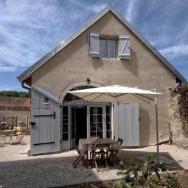 Charmant gîte rénové avec terrasse et parking privé dans un parc, accepte petit animal - FR-1-583-433