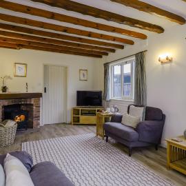 The Old Saddlery, hotel a Colkirk