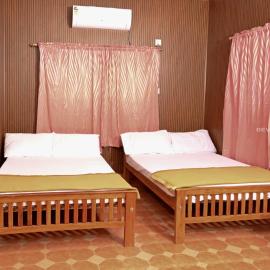 Gavi Gate Home Stay, hotel u gradu 'Koni'
