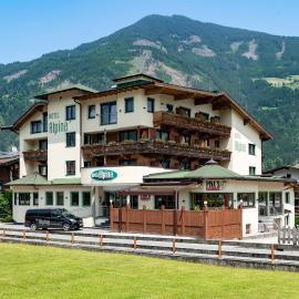 Hotel Alpina