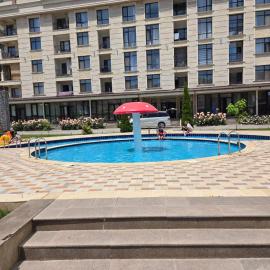 3х ком квартира на Иссык-Куле, hotel in Chon-Sary-Oy