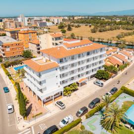 Bay Hotel, hotel em Roses