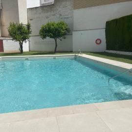 CENTRO, PARKING, PISCINA 2 Dormitorios SUITE PONDOS, hotel di Linares