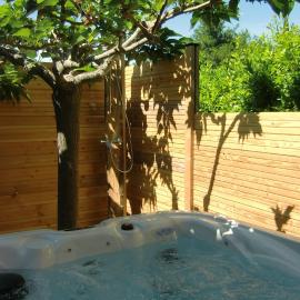 Casa Louise Suites and Spas privatifs, hotel u gradu 'Sainte-Maxime'