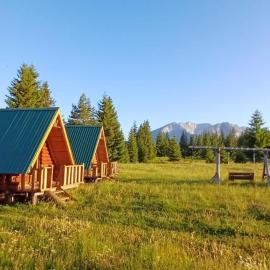 Panoramic Bungalow, готель у місті Uskoci