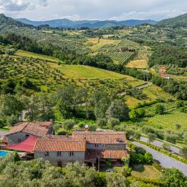 Borghetto Gaddini - Deluxe Apartments - Panoramic view and pool