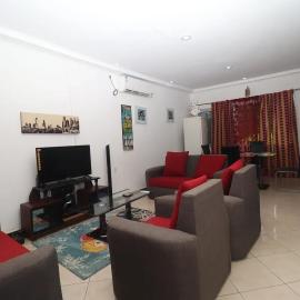 AfriqPnB RV Villa 3 Chambres situé à Nziou Kriibi avec Piscine