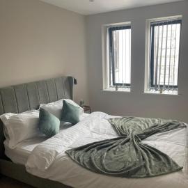 Modern 1 bed apartment in central Leeds