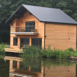 Lakeview House, hotell Crawley's