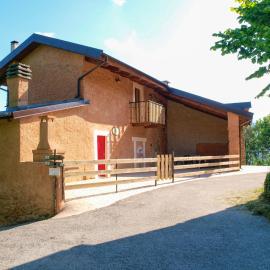 Holiday Home Poderi Alugi Serravalle by Interhome, hôtel à Piasco