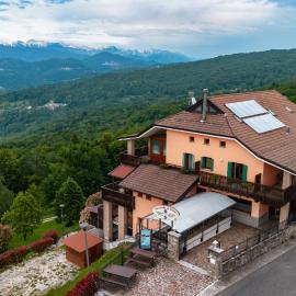 Hotel & Restaurant AL TRIVIO, ξενοδοχείο σε Altana