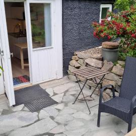 Liten lägenhet på Sommarro, hotel v mestu Karlstad