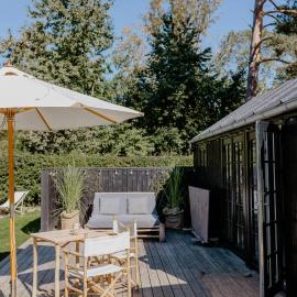 Idyllic Guest House With Scenic Surroundings, готель у місті Dronningmølle