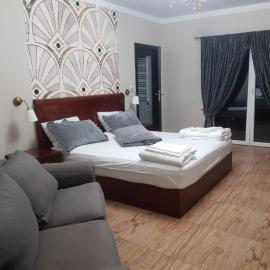Villa Tropico śniadanie basen jacuzzi - zapraszamy kochanych Gości!!!, hotel em Pobierowo