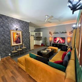 LUXURY family cottage