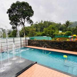 Royal Plaza Wayanad, hotel v mestu Vythiri
