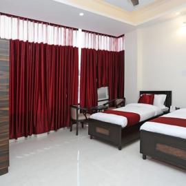 hotel green, hotel a Faridabad