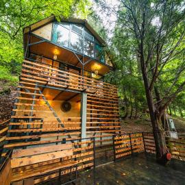 Chalet Nune, hotel in Makhunts'et'i