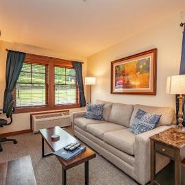A126 One Bedroom Standard View, hotel in Oakland
