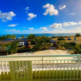 Beautiful apartment with Orient Bay Beach view