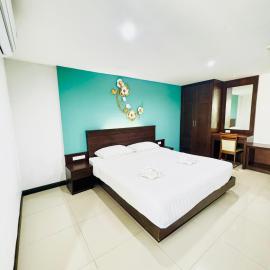 La Casa Patong