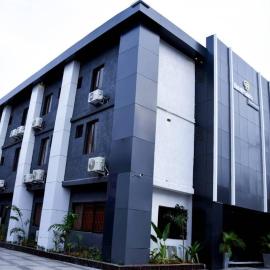 Hotel Padelia Apartment Airport Road Lagos, hotel in Lagos