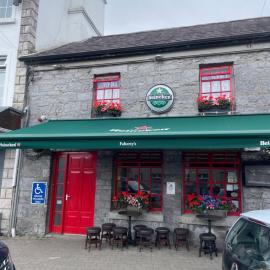 Fahertys bar rooms, hotel em Oughterard