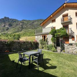 Apartament Casa Sastre, hotel en Espot