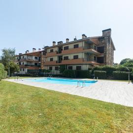 El Rubio del Cuera – Terraza, piscina y confort, hotel a Colombres