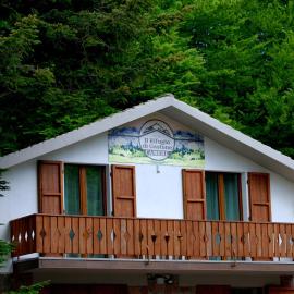 IL RIFUGIO DI GASTONE - Monte Amiata - Macinaie -, hotel in Castel del Piano