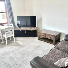 Coz, 2Bed Central Elgin - Free parking, WiFi