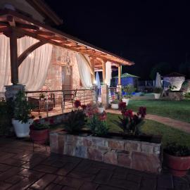 LUXURY VILLA ESTELLA