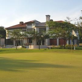 The Villa Luxe Hartbeespoort Golf and Wildlife Estate