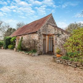 Midsummer Cottage Retreat, ξενοδοχείο σε Pilton