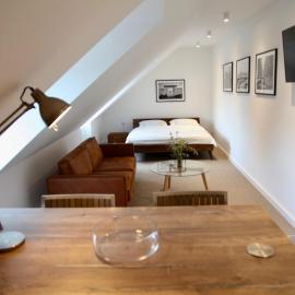 Apartment Dublin im Brikkhaus "regionale Historie trifft auf internationale Moderne", hotel in Kläden
