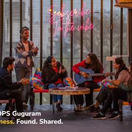 goSTOPS Gurugram, Baani Square PLUS - Private Rooms & Dorms, hotel u gradu 'Gurgaon'