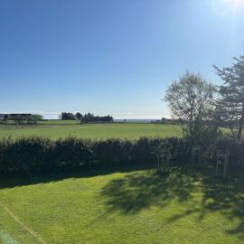 Nice apartment with 2 bedrooms and lovely view, hotel di Varhaug