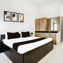 Hotel Shivam Grand Inn، فندق في جوراكبور