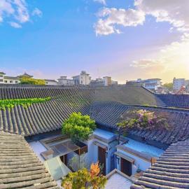 cloud and wind, hotel a Yangzhou