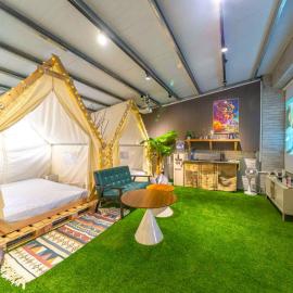 十月 Mooon House, hotel in Jiaoxi