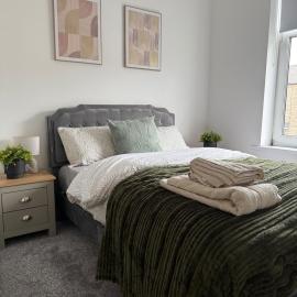 ResiLets - Stanley House - Large, Modern 3 Bed - NEW!, hotel in Blyth