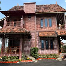Villa surga hijau, hotel in Sangkanurip