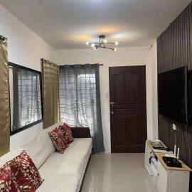 Vin's Transient WiFi Netflix City Hall-DRMC-EPark, hotel a Tagum