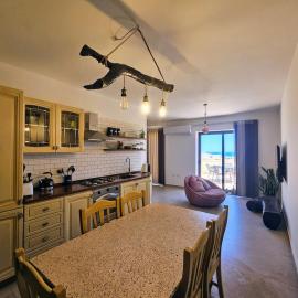 Gozo - Large terrace, splendid views, хотел в Qala