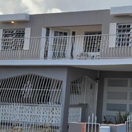 Cozy Cute Home 2nd floor pay at the property electronic payments ONLY ask for method of payments