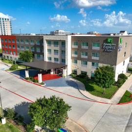 Holiday Inn Express & Suites Dallas NW - Farmers Branch by IHG, hotel in Farmers Branch