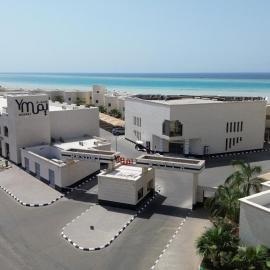 Kings gate Yanbu Resort: Yanbu şehrinde bir otel